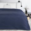 Narzuta z microfibry granatowa 200 x 220 cm – dodaje szyku sypialni
