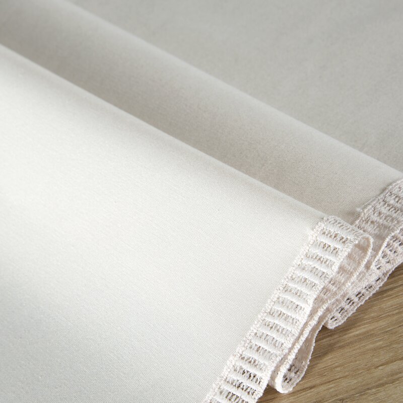 Obrus dekoracyjny beżowy 35 x 140 cm – doda blasku wnętrzu