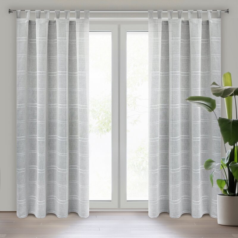 Firana gotowa Arcadia srebrna 140 x 250 cm – subtelnie filtruje światło
