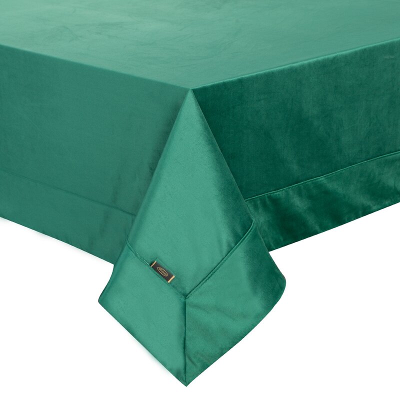 Obrus velvet ciemnozielony 145 x 220 cm – doda szyku jadalni