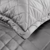 Narzuta welwet RIA6 srebrna 170 x 210 cm – doda blasku sypialni
