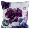 Poszewka welwetowa 124 Kwiatowy wzór fioletowa 45 X 45 CM – miękka i efektowna