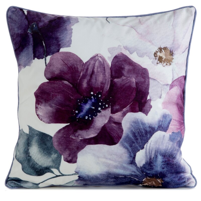 Poszewka welwetowa 124 Kwiatowy wzór fioletowa 45 X 45 CM – miękka i efektowna