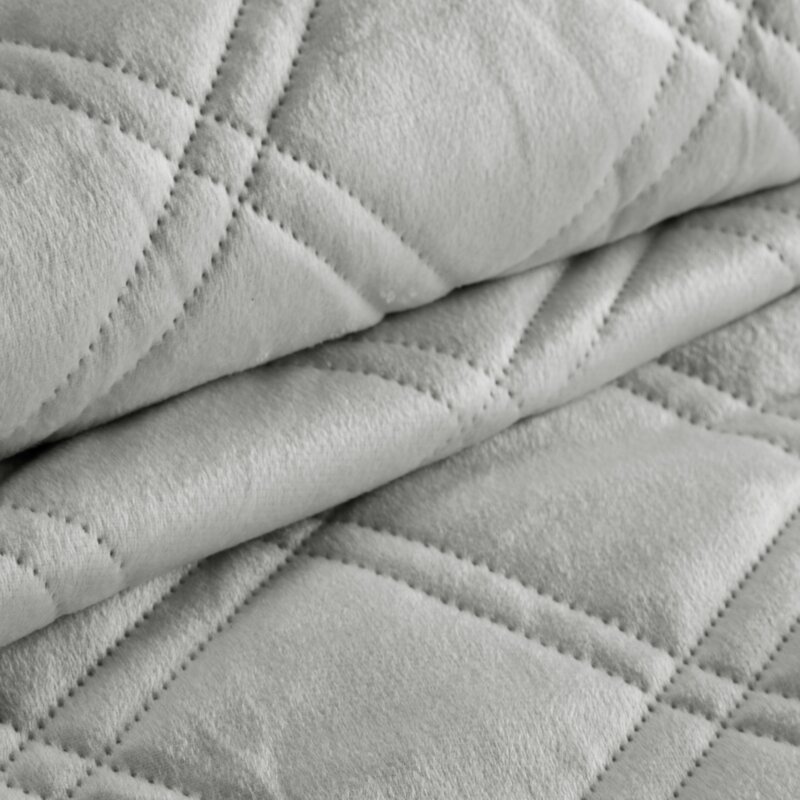 Narzuta welurowa D91 srebrna 170 x 210 cm – doda blasku sypialni