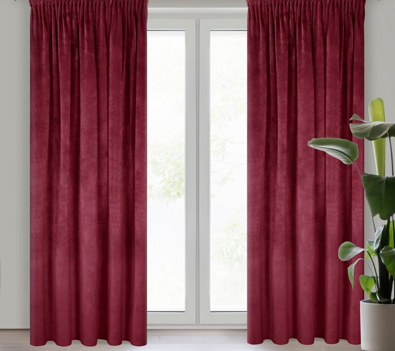 Zasłona gotowa Villa bordowa 140 X 270 CM – z miękkiego welwetu