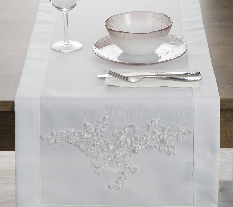 Bieżnik dekoracyjny Bari biały 40 X 140 CM – na uroczysty stół