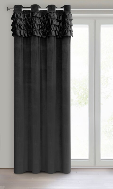 Zasłona gotowa welwetowa Erin z falbanami czarna 140 X 250 cm – miękka w dotyku