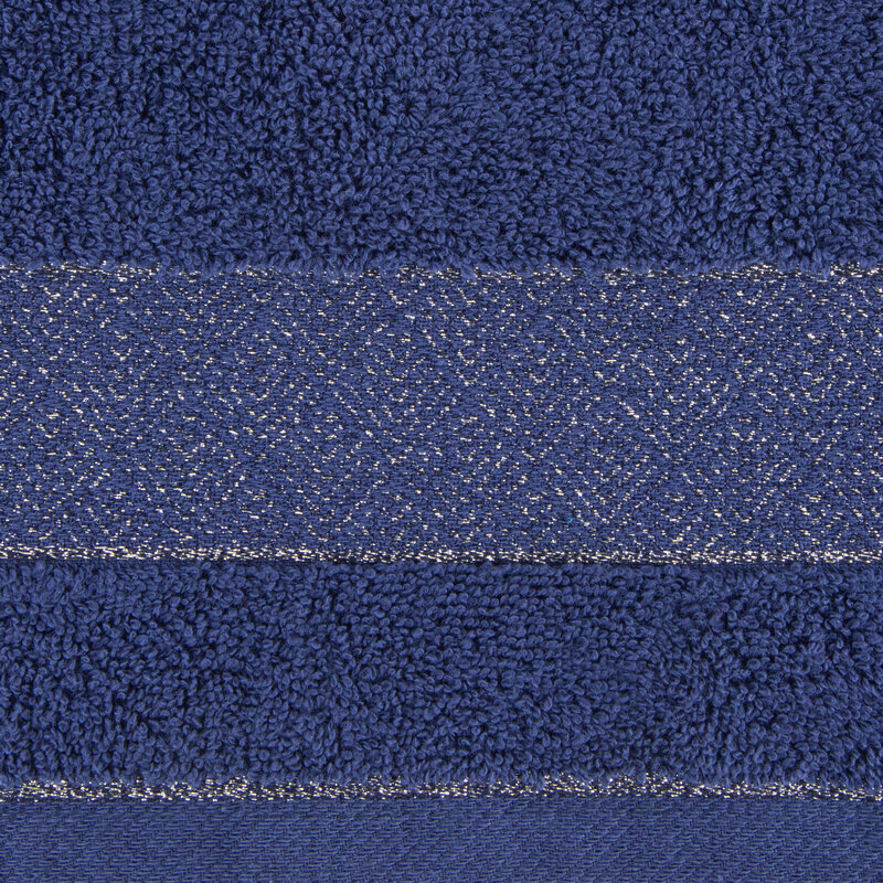 Ręcznik Nessy granatowy 70 X 140 cm – miękki i delikatny