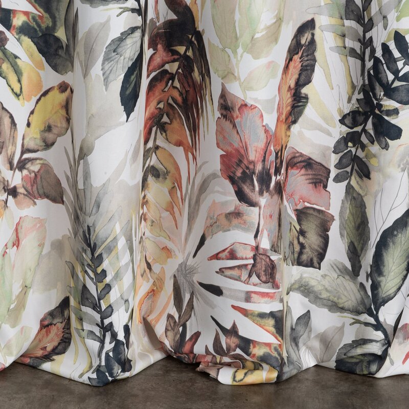 Zasłona gotowa Adeline biała 140 X 270 cm – lekkość i harmonia