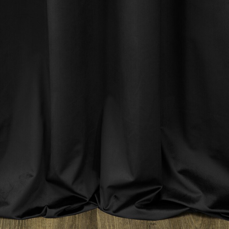 Zasłona gotowa Sibel czarna 140 x 270 cm – zaciemniająca sypialnię