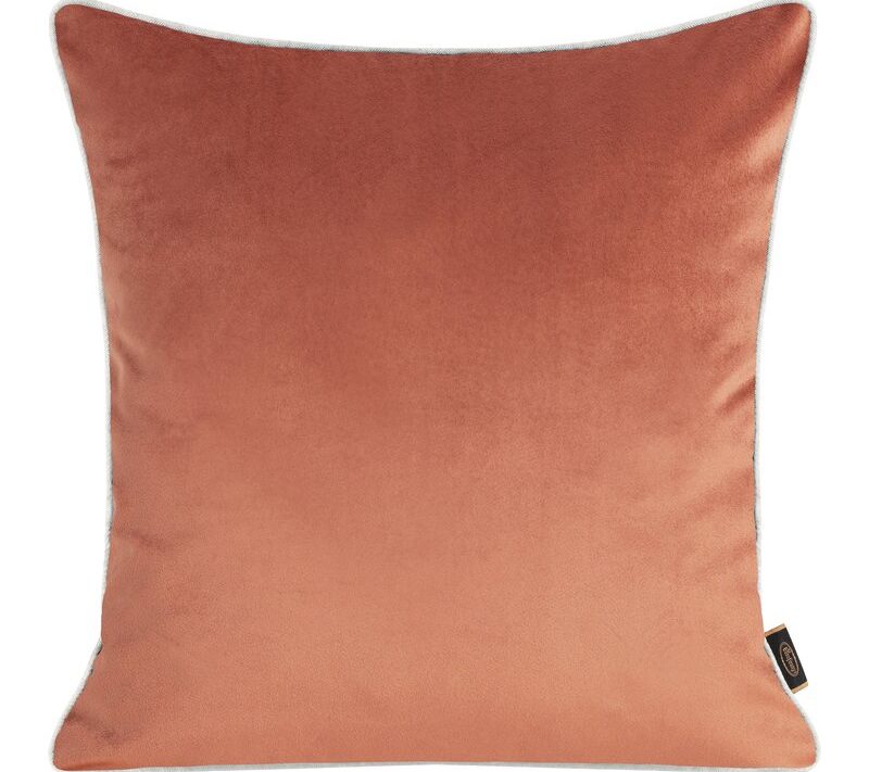 Poszewka welwetowa ciemnoróżowa 45 x 45 cm – dodaje przytulności