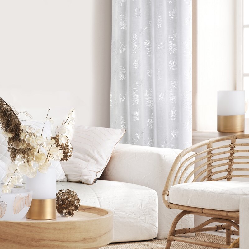 Firana gotowa Capri srebrna 140 X 250 CM – dodaje lekkości i blasku