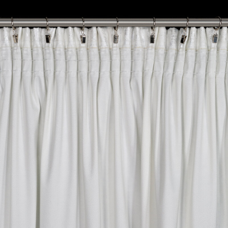 Zasłona gotowa Renia biały 140 x 270 cm – doda blasku wnętrzu