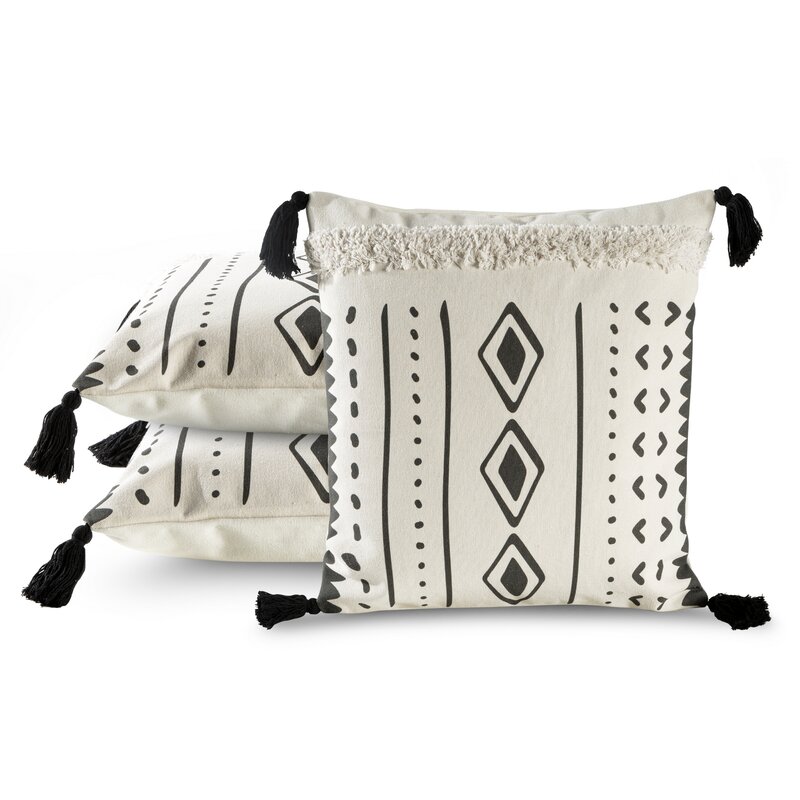 Poszewka boho kremowa 45 x 45 cm – wprowadza ciepło