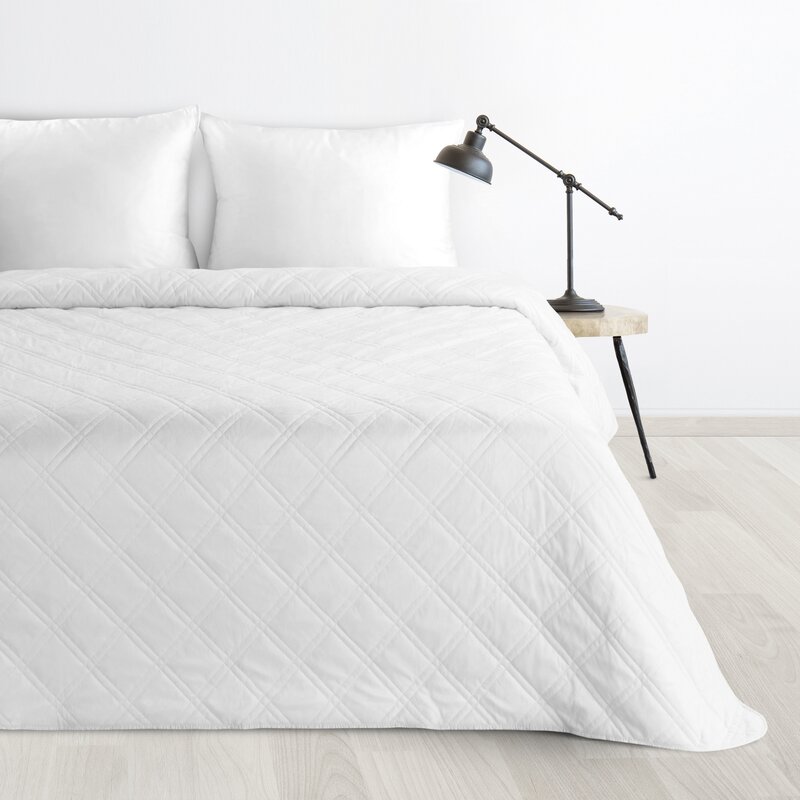Narzuta welurowa D91 biała 220 x 240 cm – doda blasku sypialni