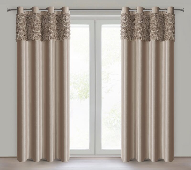 Zasłona gotowa Roses 13 Eva Minge ciemnobeżowa 140 X 250 cm – welwetowa z różanym wzorem