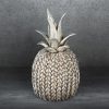 Figurka ceramiczna Moli srebrna 12 x 12 x 21 cm – doda blasku wnętrzu
