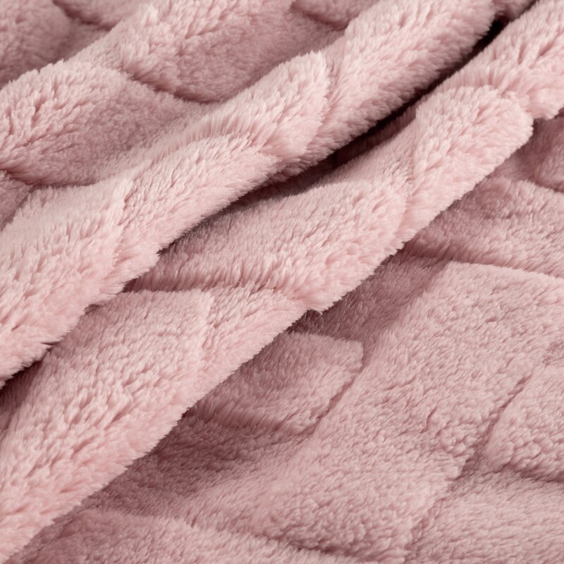 Koc flanelowy pudrowy róż 170 x 210 cm – ciepły i przytulny