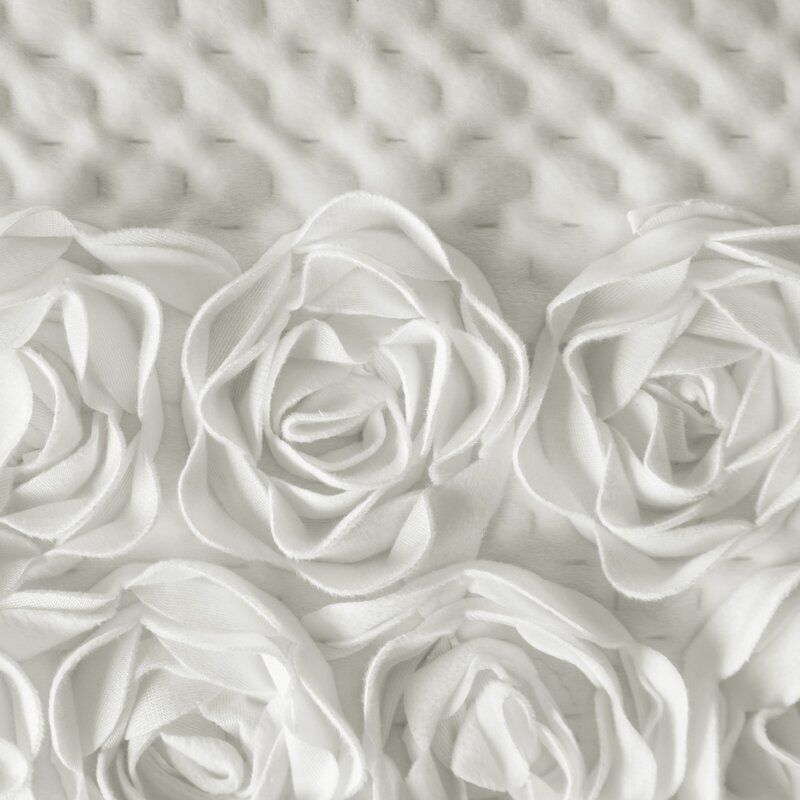 Narzuta welwetowa Roses kremowa 220 X 240 CM – miękka i pluszowa