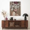 Obraz ręcznie malowany Eteryczna Postać beżowy 60 X 80 cm – wprowadza subtelne piękno