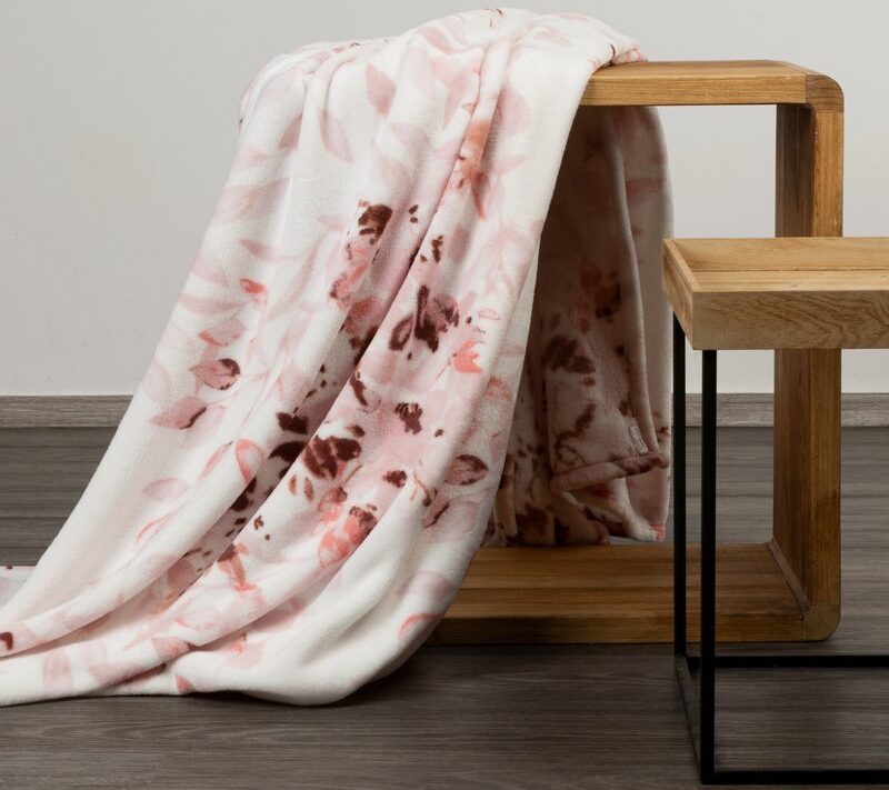 Koc Flano D91 Powdery biały 150 X 200 CM – miękki i ciepły