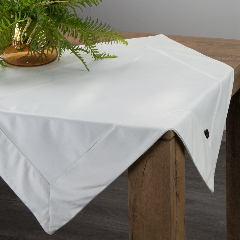 Obrus welwetowy biały 85 X 85 cm – dodaje blasku jadalni