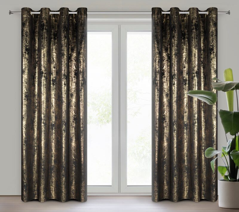 Zasłona gotowa Renia czarna 140 x 250 cm – zaciemnia pomieszczenie