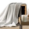 Koc flanelowy stalowy 170x210 cm – miękki i przytulny