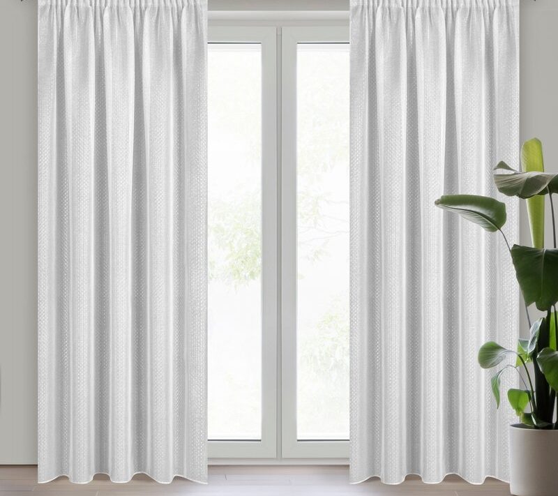 Firana gotowa Loara biała 140 x 270 cm – rozjaśnia wnętrze