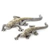 Figurka ceramiczna GATOS srebrna 20 x 8 x 3 cm – stylowa dekoracja