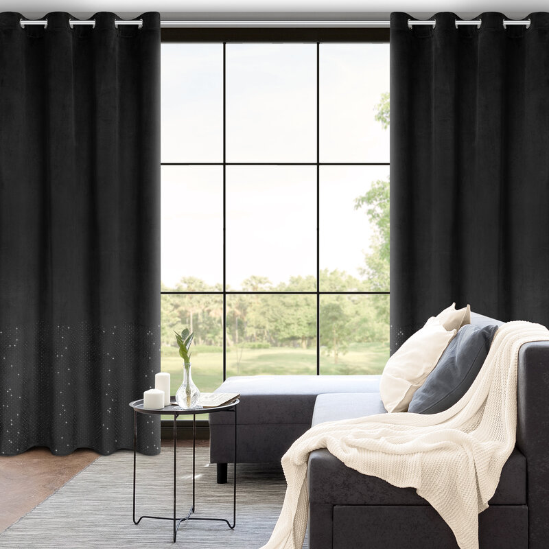 Zasłona gotowa Ariadna czarna 140 x 250 cm – zaciemnia pomieszczenie