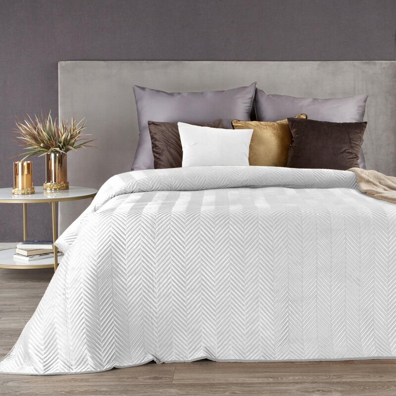 Narzuta Velvet Sofia biała 200 x 220 cm – dodaje blasku wnętrzu