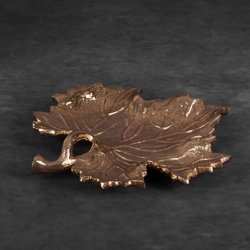 Patera metalowa Dalia złota 21 x 21 x 3 cm – stylowa dekoracja