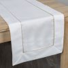Bieżnik MADELE biały 40 x 180 cm – doda szyku Twojemu stołowi