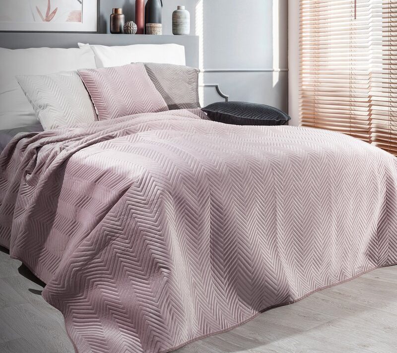 Narzuta welwetowa Sofia pudrowy róż 170 X 210 CM – miękka i aksamitna