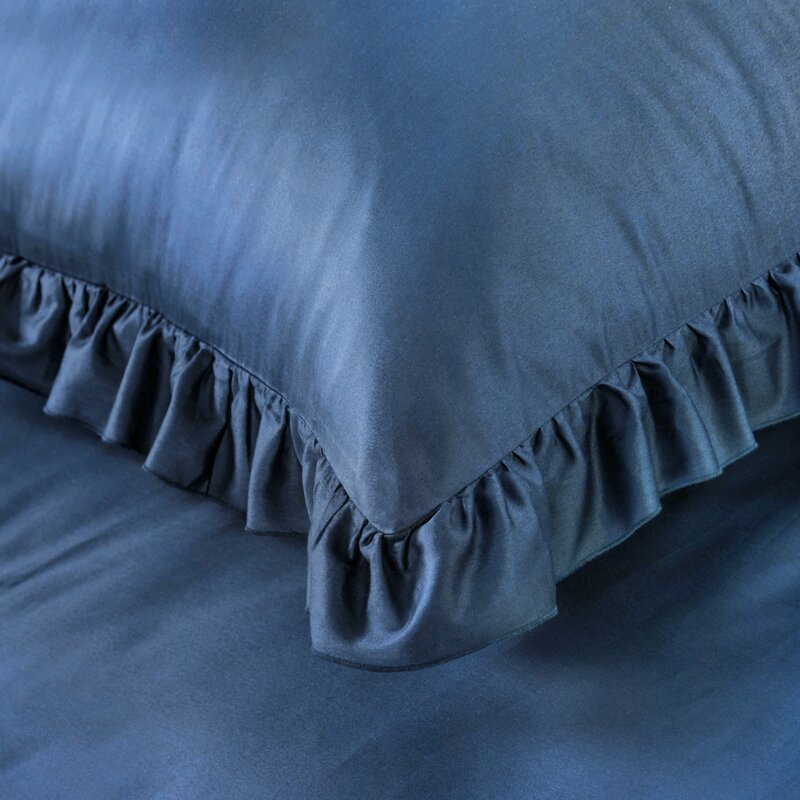 Pościel satynowa Venus granatowa 160 x 200 cm – wprowadza relaks
