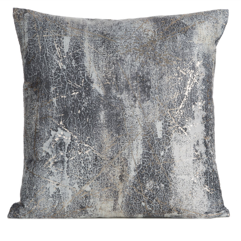 Poszewka Ester srebrna 45 x 45 cm – wprowadza blask