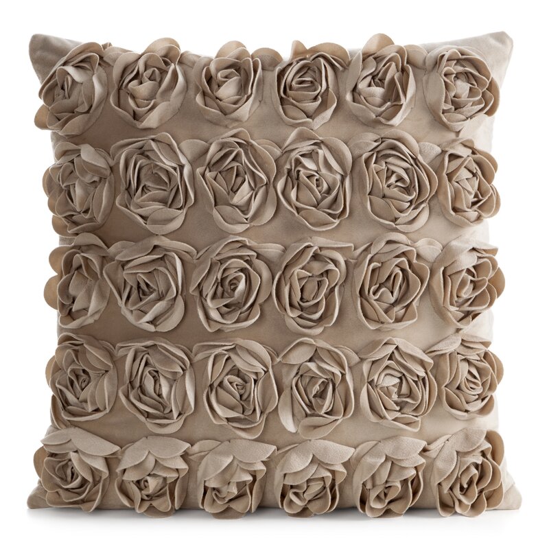 Poszewka dekoracyjna Roses 1 ciemnobeżowa 45 X 45 cm – miękka w dotyku