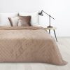 Narzuta Velvet beżowa 200 x 220 cm – dodaje przytulności