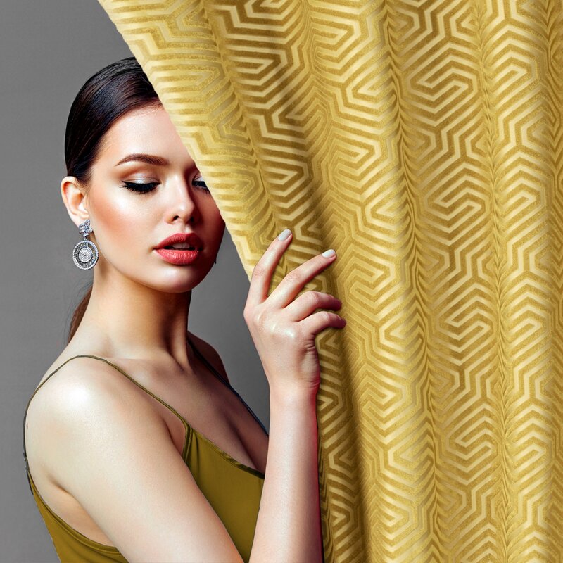 Zasłona gotowa Inga złota 140 x 250 cm – zaciemnia i zdobi