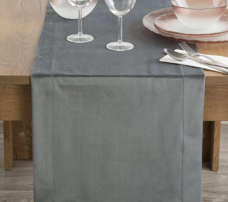 Obrus welwetowy Melinda stalowy 40 x 140 cm – doda szyku Twoim wnętrzom