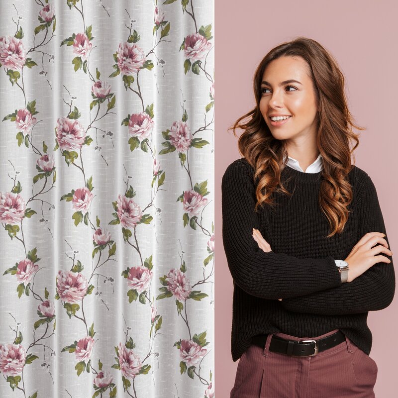 Zasłona gotowa biała 135 x 250 cm – dodaje przytulności