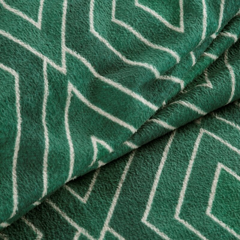 Koc flano Geo zielony 150 x 200 cm – miękki i ciepły