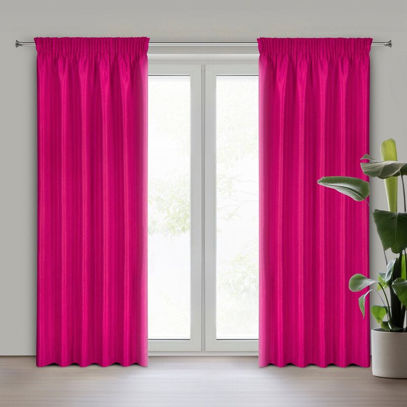 Zasłona gotowa Rita na taśmie amarantowa 140 X 270 CM – miękka i elegancka
