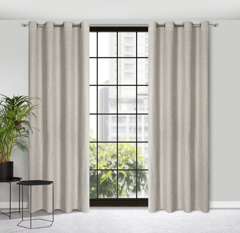 Zasłona gotowa Madison beżowa 140 x 250 cm – dodaje ciepła wnętrzu