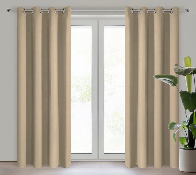 Zasłona gotowa Nerisa beżowa 140 x 250 cm – zaciemnia pomieszczenie