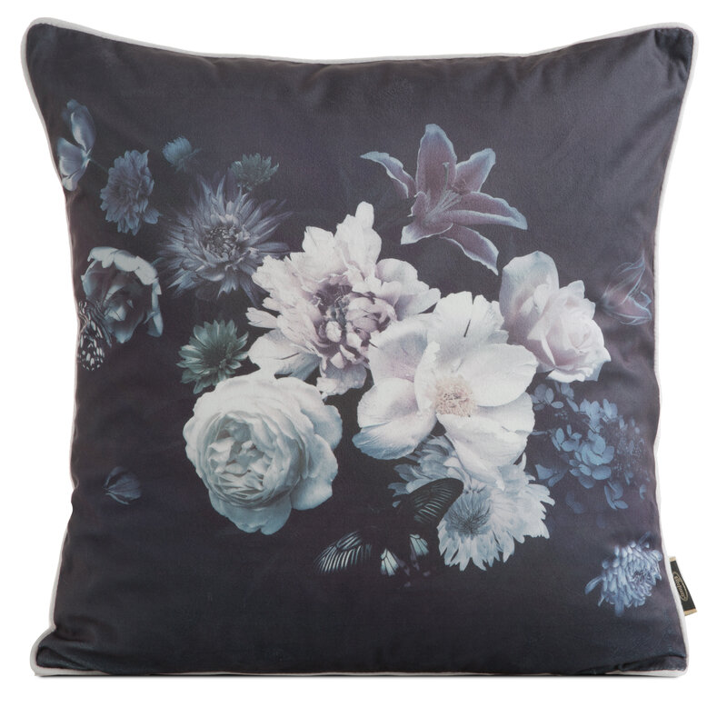 Poszewka welwetowa z kwiatowym nadrukiem czarna 45X45 – elegancki wzór