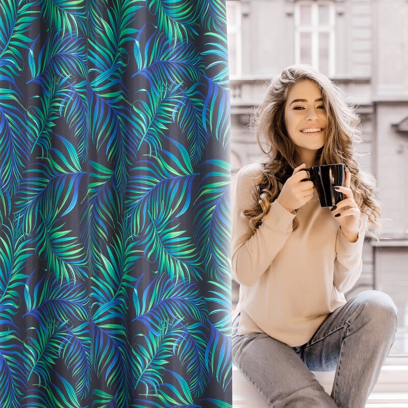 Zasłona gotowa D91 Palms czarna 140 x 250 cm – wprowadza egzotyczny klimat