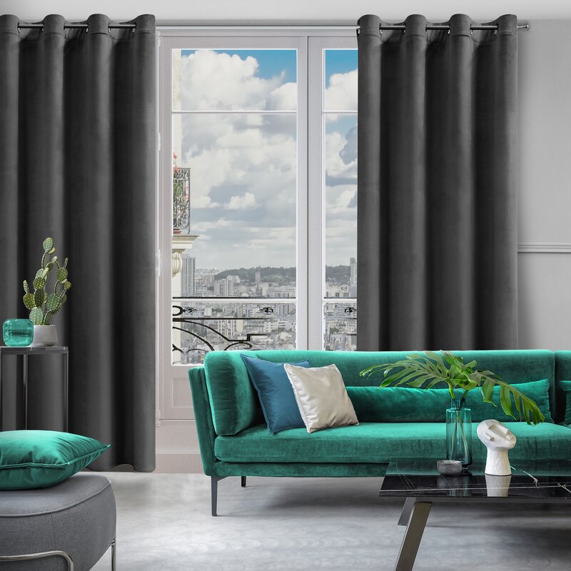 Zasłona gotowa D91 czarna 140 x 250 cm – zaciemnia i chroni