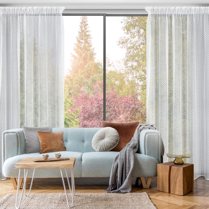 Firana gotowa Alaya biała 140 x 270 cm – rozświetla wnętrze